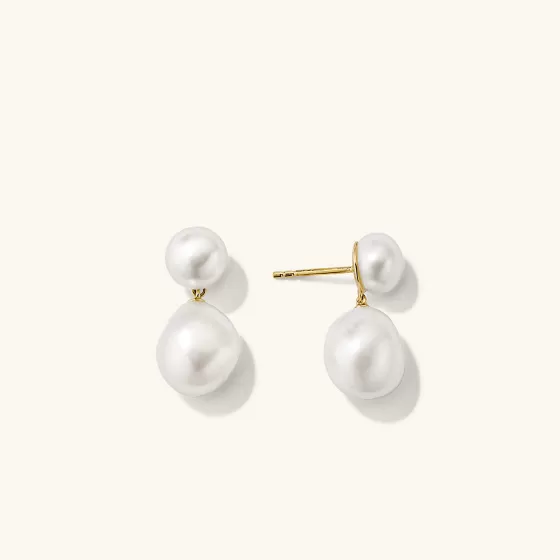 Hot Bold Pearl Drop Earrings Earrings